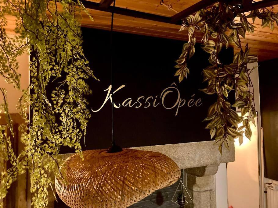 Suite Kassiopee, Romantisme, Balneo, Sauna Quimperlé Eksteriør billede